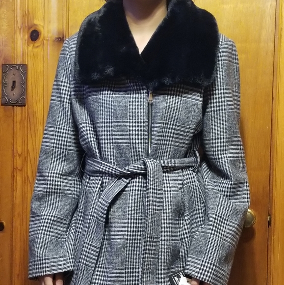 Houndstooth Coat - Picture 3 of 5